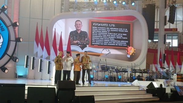 Mbah Melan TikTok dan Guru Kuswanto Dapat Apresiasi dari Prabowo Rp100 Juta